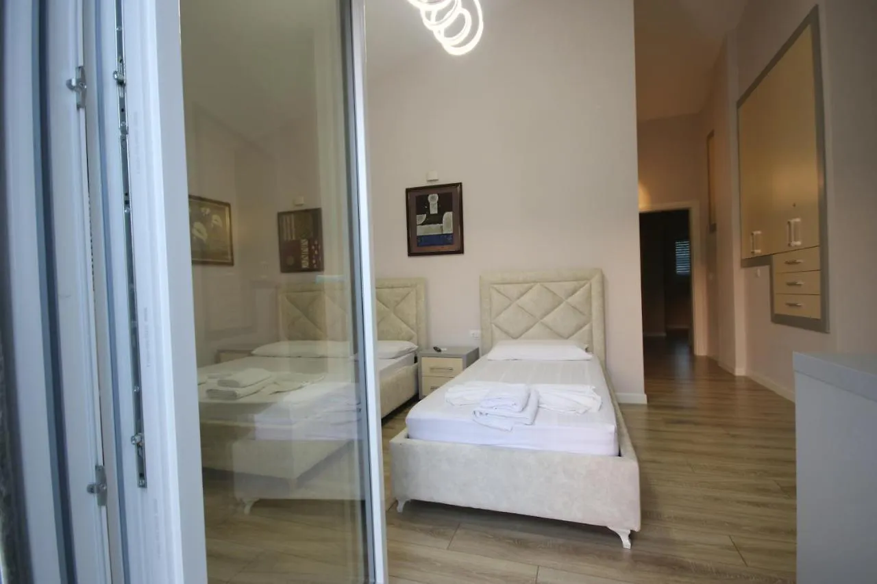Villa Vila Mario Himare Albania
